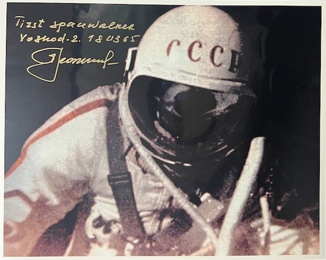 AstronautLeonov1